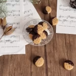 کوکی بدون پخت جو و کره بادام زمینی