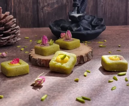 حلوای پسته