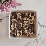 کیک براونی با کرم پنیری